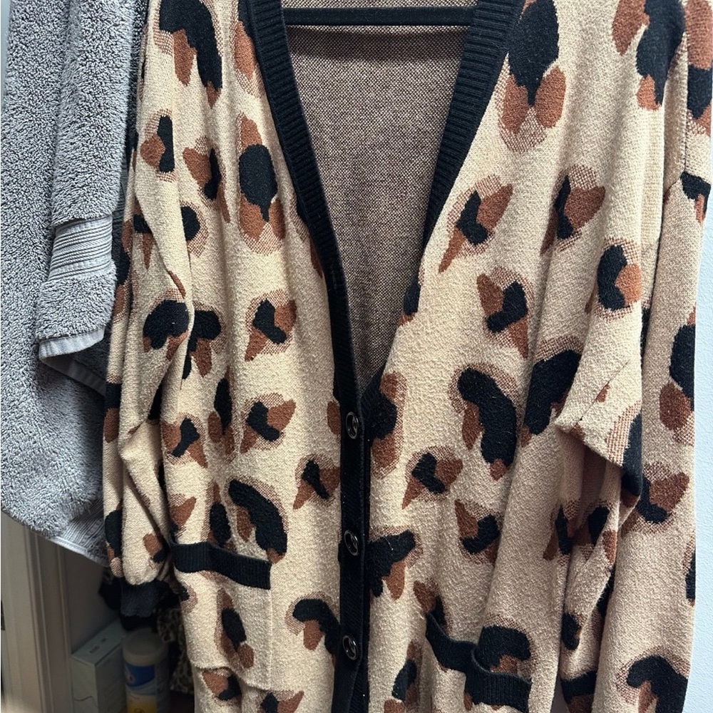 Byegreis Leopard Print Cardigan with Black Trim